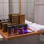 فندق Nine